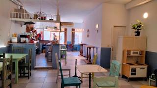 Location Local commercial à Calle real 74. Cafeteria-restaurante u otro negocio