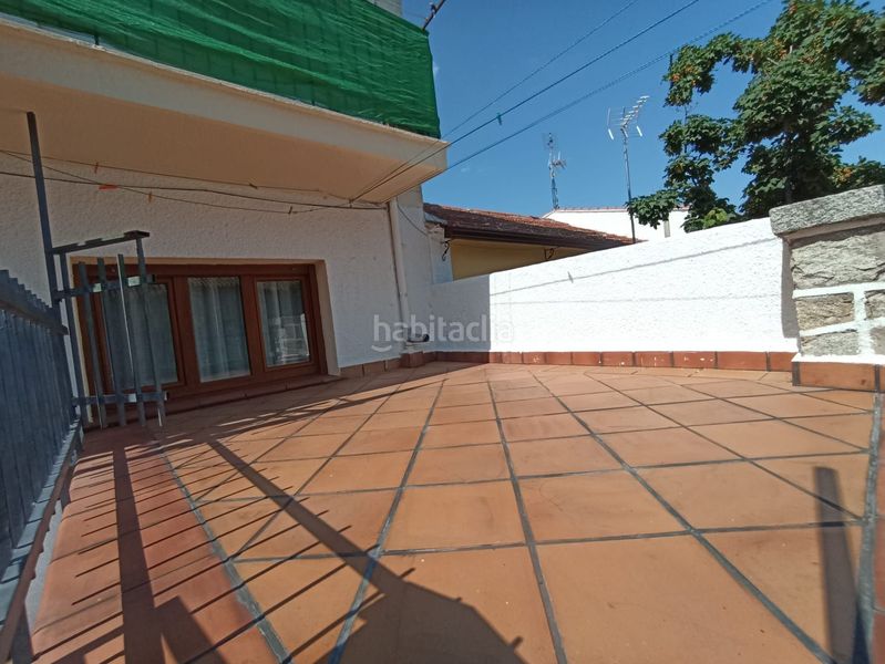Foto 0b52700c-afa7-4c69-918b-4690ad3d77b1. Alquiler planta baja en calle de la paz 20 en Navas del Marqués (Las)