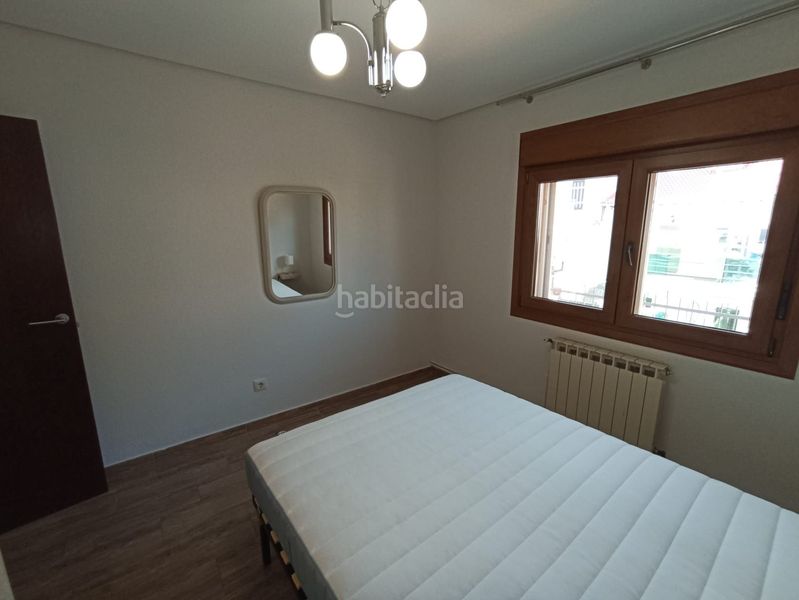 Foto baee0f9b-71d6-4d40-8580-faec08cc9d6d. Alquiler planta baja en calle de la paz 20 en Navas del Marqués (Las)