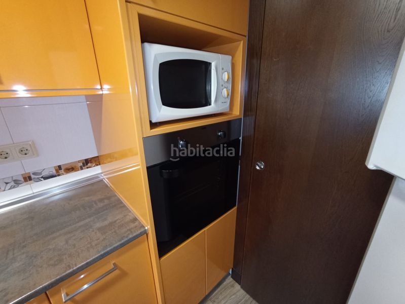 Foto be70222f-fa99-4a11-be2f-cc55e531e854. Alquiler planta baja en calle de la paz 20 en Navas del Marqués (Las)