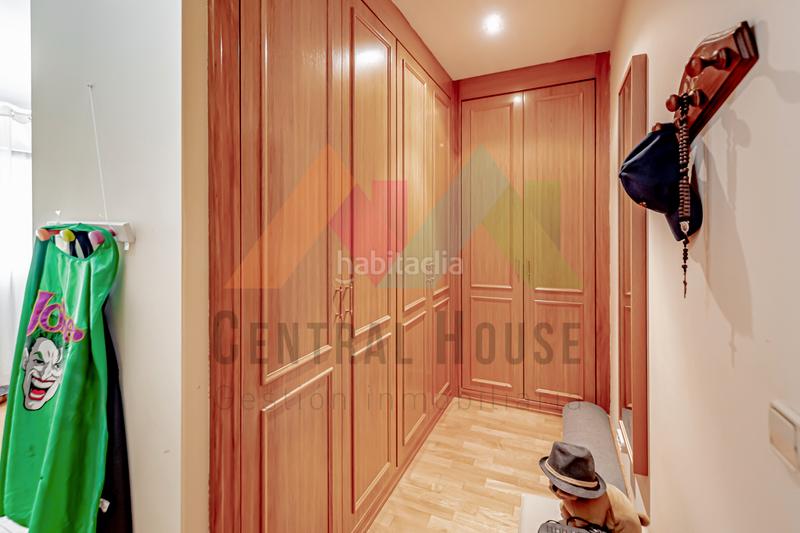 Foto 8657e874-4bf7-434f-9c8e-a60c5c4cadbe. Casa adossada amb calefacció aparcament piscina a Guadalajara