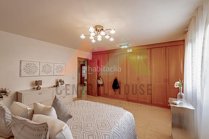 Foto 1c8c37a3-6bf6-4ff5-a302-59401043a07e. Maison jumelée avec chauffage parking piscine dans Los Valles-Sanz Vazquez-El Fuerte Guadalajara