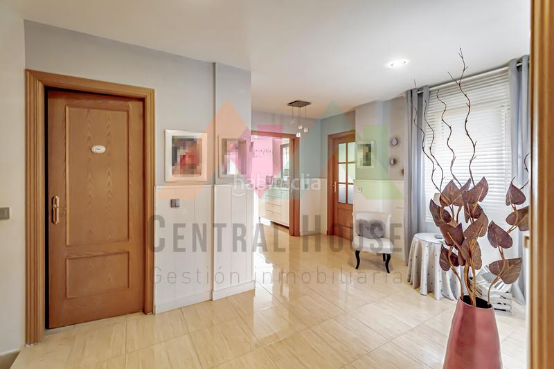 Foto 4f03c015-7fbd-4d5f-ba8e-c9757de90ad2. Maison jumelée avec chauffage parking piscine dans Los Valles-Sanz Vazquez-El Fuerte Guadalajara