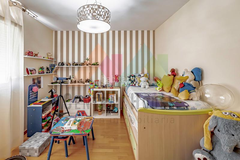 Foto ccb59cbc-a545-4bad-b7ee-07a3b91ab57c. Maison jumelée avec chauffage parking piscine dans Los Valles-Sanz Vazquez-El Fuerte Guadalajara