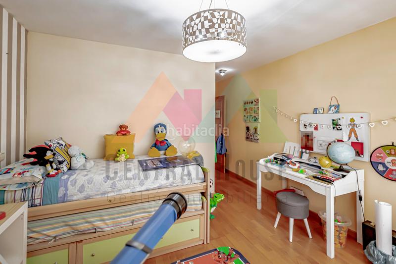 Foto df0d084a-2f30-4798-97a2-7eed1d7f1c5d. Maison jumelée avec chauffage parking piscine dans Los Valles-Sanz Vazquez-El Fuerte Guadalajara