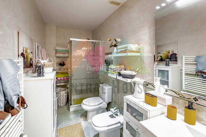 Foto ea7fa926-d265-40ad-b5d6-522630c0f6b4. Maison jumelée avec chauffage parking piscine dans Los Valles-Sanz Vazquez-El Fuerte Guadalajara