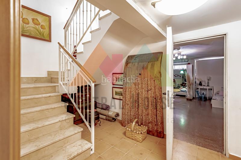 Foto 4b8c3911-d3fe-4ce1-a809-ccb9033fd67e. Semi detached house with heating parking pool in Los Valles-Sanz Vazquez-El Fuerte Guadalajara