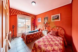 Casa pareada  Calle herradura. Chalet pareado, cerca del centro , orientacin sur, 3 dormitorio