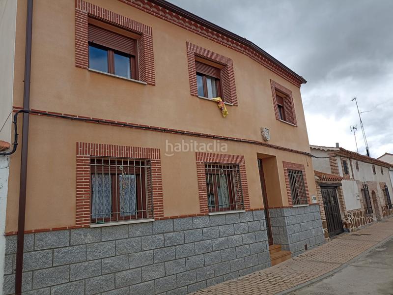 Foto 092e08b4-5154-4259-92fe-3476378541ba. Haus mit heizung in San Pedro del Arroyo