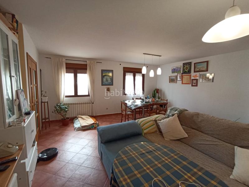 Foto 2d2debf7-0530-4b15-8b6a-23793a8e359e. Haus mit heizung in San Pedro del Arroyo