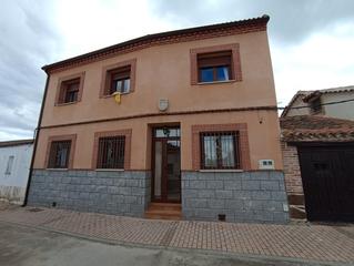 Haus in San Pedro del Arroyo