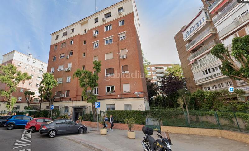 Foto f16f4ae6-8554-4a33-95ee-319db9902769. Appartement dans calle de villamanín 2 dans Lucero Madrid