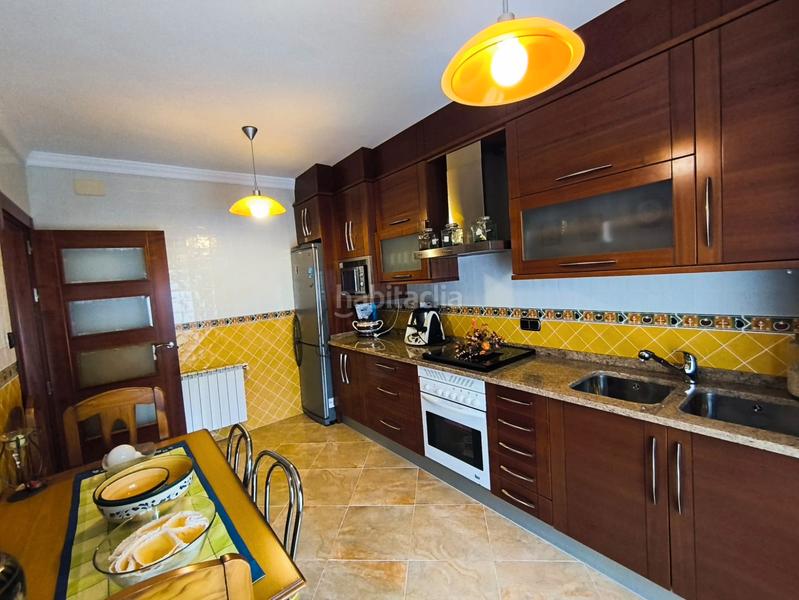 Foto 4b2a11a8-36c0-48ad-bdb7-d0aa3745bbc9. Chalet en Lillo