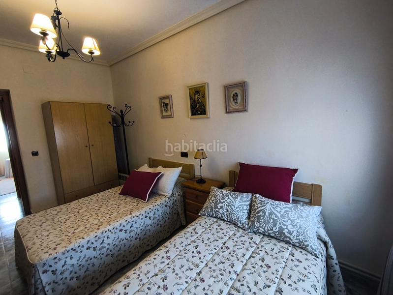 Foto 7b9ad8db-b50e-4efe-b3e9-cfaa1c50b0b4. Chalet with fireplace heating parking in Lillo