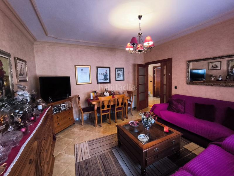 Foto 7d121aa8-76d7-40d2-a47f-319d6bcc8b2a. Chalet con camino riscaldamento parcheggio in Lillo