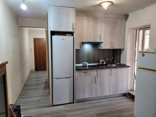 Appartement  Calle nuestra señora de la soledad. Alquilado / bajo con patio / 2 dormitorios / baño