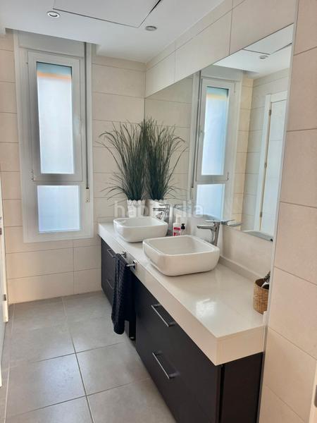 Foto 39661e1f-521d-4a4a-b925-1c0f8df16a2b. Casa a schiera con riscaldamento parcheggio piscina in Majadahonda