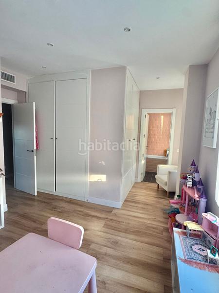 Foto 42957a0d-e049-4c8f-99b7-def5f595a25a. Casa a schiera con riscaldamento parcheggio piscina in Majadahonda