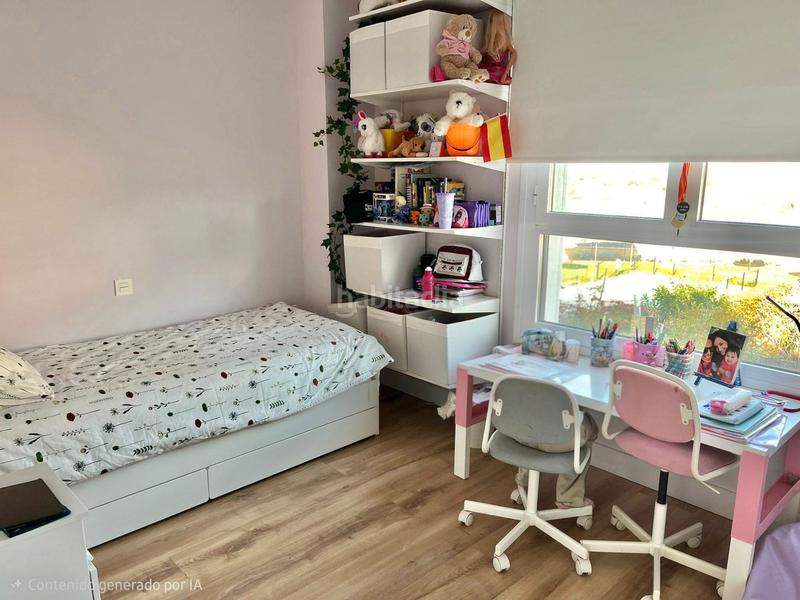 Foto 6b3a7838-db1e-4eac-8abf-b7056cb2cc77. Casa a schiera con riscaldamento parcheggio piscina in Majadahonda