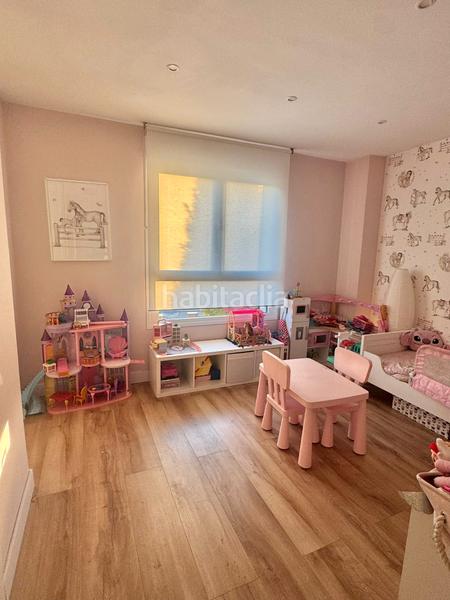 Foto eacbdcd1-7dd5-4c11-869c-4ea0dbc9a2da. Casa a schiera con riscaldamento parcheggio piscina in Majadahonda