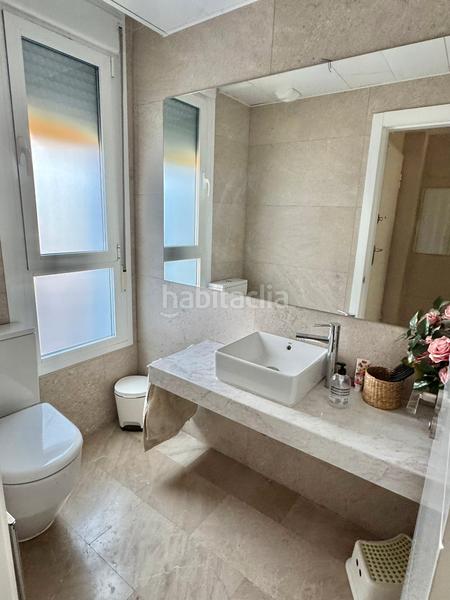 Foto fd4b95c9-c32b-4c0b-affd-95cc4d687f9b. Casa a schiera con riscaldamento parcheggio piscina in Majadahonda