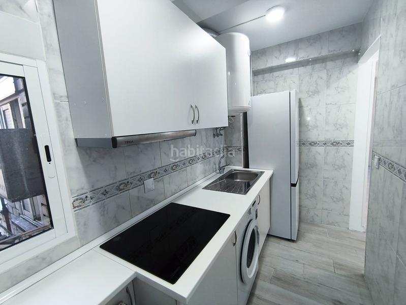 Foto bc270ef1-3fc8-4c87-b1b3-e109225d2c35. Rent flat with heating in Descubridores-Escritores Leganés