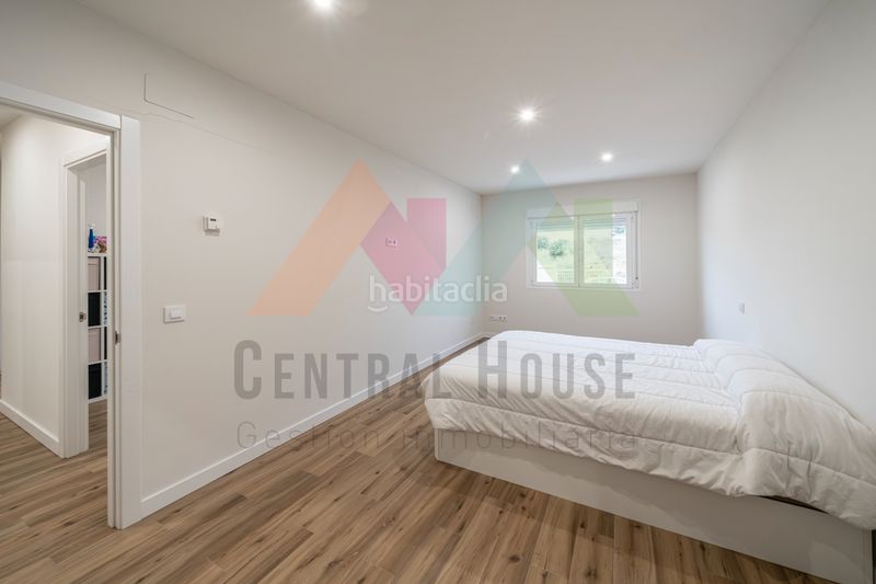 Foto 123e284a-af58-42bd-b7fc-5c5908c72ac0. Casa amb calefacció aparcament a Olías del Rey