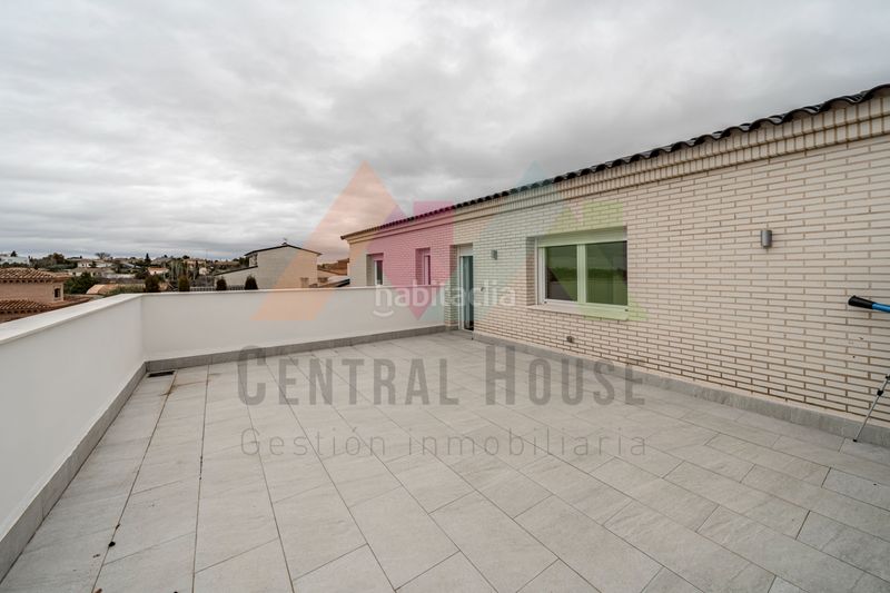 Foto ac296105-52ce-4c82-bd00-2042dd25a365. Casa amb calefacció aparcament a Olías del Rey