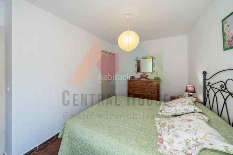 Foto f202e3ac-2b21-4eb5-a4ad-24ead32a7e1a. Xalet amb xemeneia calefacció aparcament a Maello