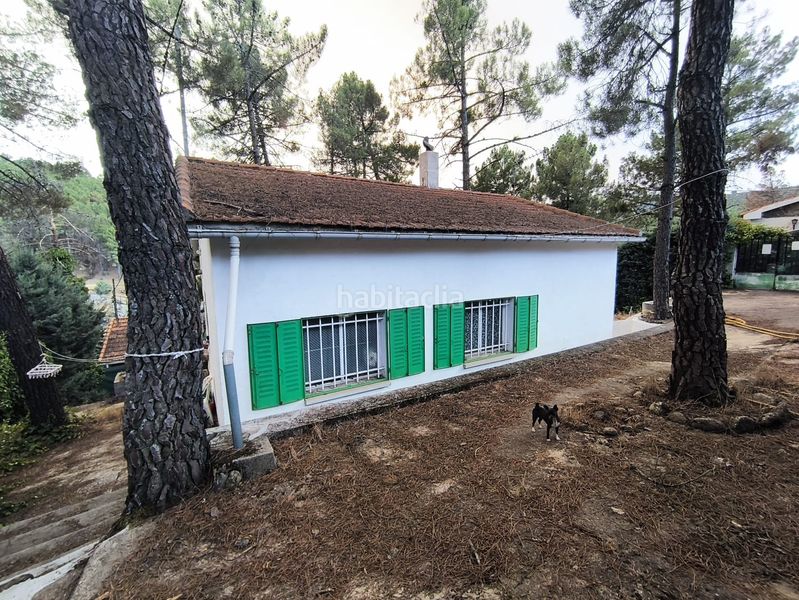Foto 1cf13ba1-09ef-4920-b786-5a92d2fcc670. Casa amb xemeneia aparcament a Santa María de la Alameda
