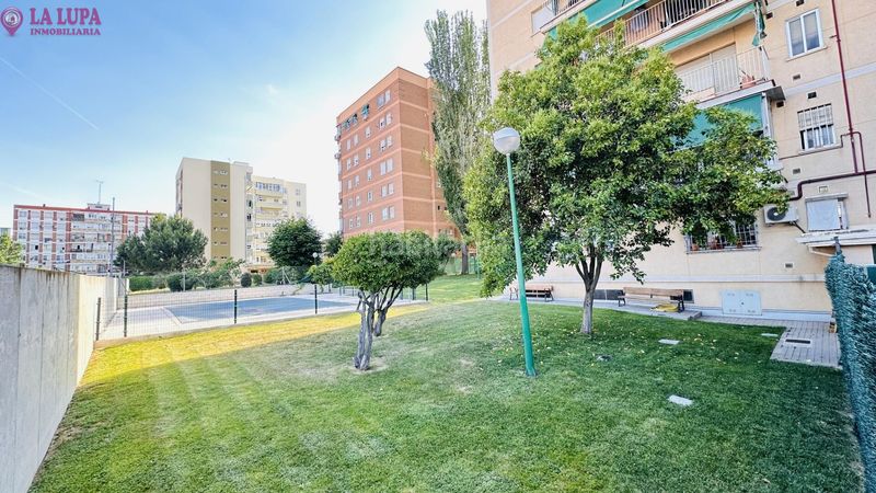 Foto 4dab092b-3880-4a3c-99a6-ed1aa7664119. Pis amb calefacció aparcament piscina a Las Águilas Madrid