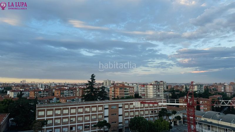 Foto 509aae38-19d5-4f38-b164-4c2e6bcaf1fd. Pis amb calefacció aparcament piscina a Las Águilas Madrid