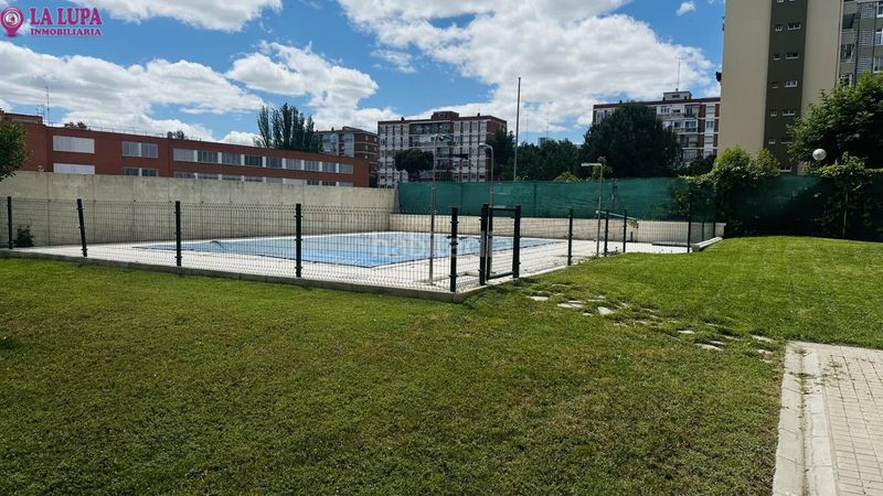 Foto 8231806c-c402-4251-ac82-d13580251f82. Pis amb calefacció aparcament piscina a Las Águilas Madrid