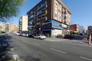Aparcament cotxe  Dos de mayo. Se vende o se alquila plaza de garaje en la zona centro de msto