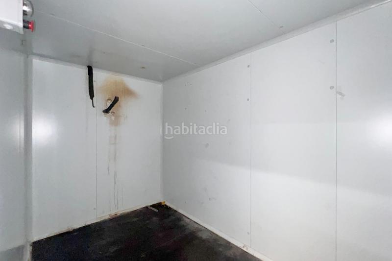 Foto 5ade7c1e-ccd3-4d76-bc9f-4ab529115188. Rent business premise in Centro Móstoles