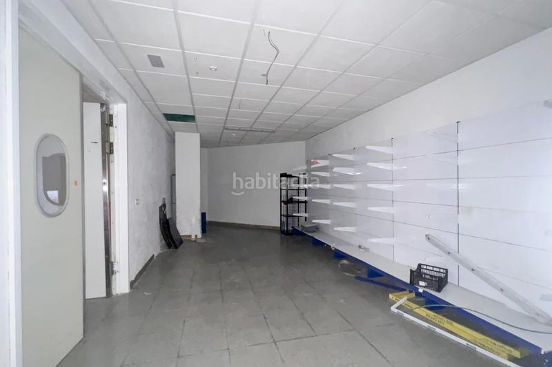 Foto b02d162a-55f7-42f1-b642-c31cda517059. Rent business premise in Centro Móstoles