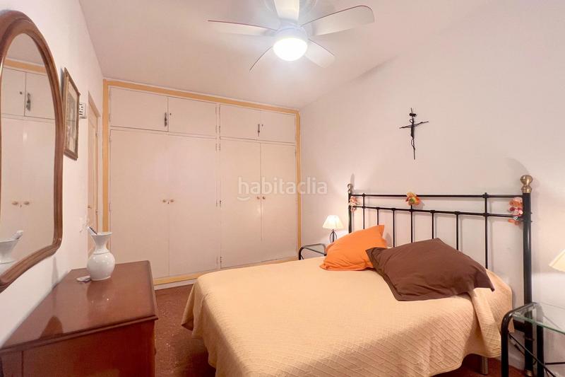 Foto 40a2ea39-319b-44cb-9700-95854b687944. Piso para tener la vida que siempre soñaste te presentamos este oasis a un paso de la playa en Torremolinos
