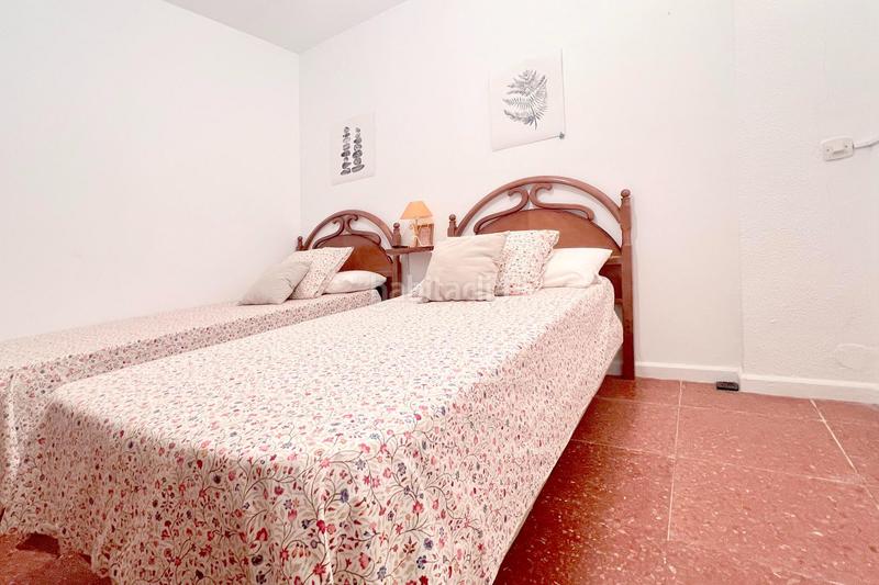 Foto 5e10f33d-e028-47cb-8c90-f72ce6a94a49. Piso para tener la vida que siempre soñaste te presentamos este oasis a un paso de la playa en Torremolinos