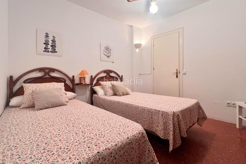 Foto 60b04790-4aae-4bfd-913c-d4c282ac9d87. Piso para tener la vida que siempre soñaste te presentamos este oasis a un paso de la playa en Torremolinos