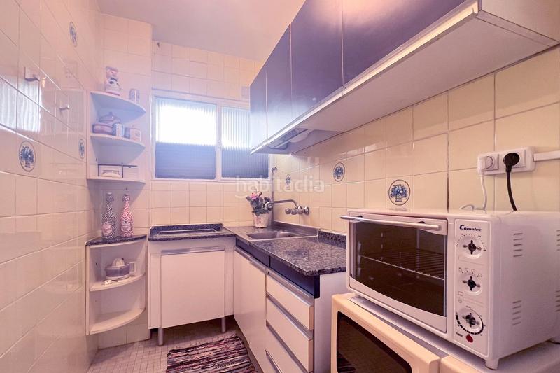 Foto 9bb6dd93-693e-47b7-bf3f-6b49a7539a16. Piso para tener la vida que siempre soñaste te presentamos este oasis a un paso de la playa en Torremolinos