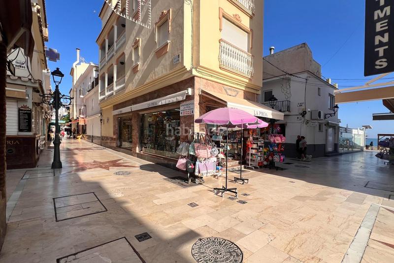 Foto b62c697d-7ba8-45ad-aa87-8b4679584718. Piso para tener la vida que siempre soñaste te presentamos este oasis a un paso de la playa en Torremolinos