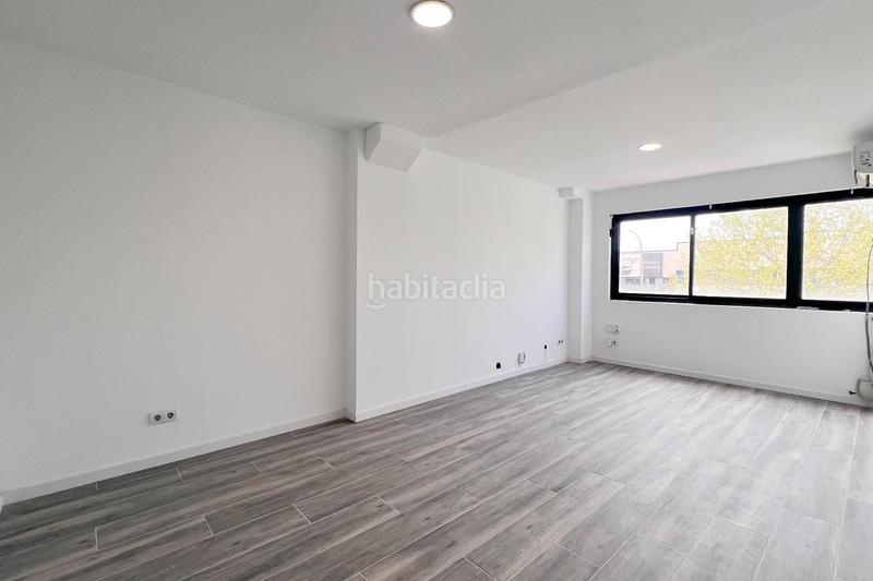 Foto 89cd4013-0696-4d65-a4c9-9e2e925a12e5. Alquiler local comercial tú próximo proyecto despega desde aquí! en Arroyomolinos