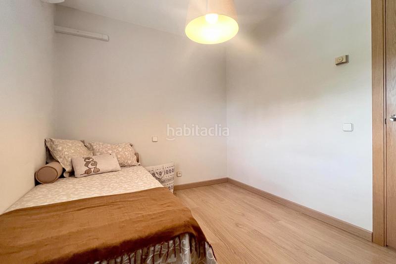 Foto 434bffb8-66b8-481d-8be4-6d6c48c32514. Reihenhaus mit heizung parking in Suroeste - Zona Hospital Móstoles