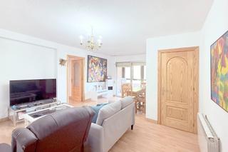 Pis  Calle calle del ro jaln. Si llevas tiempo esperando ese piso que s, este podra ser tu c