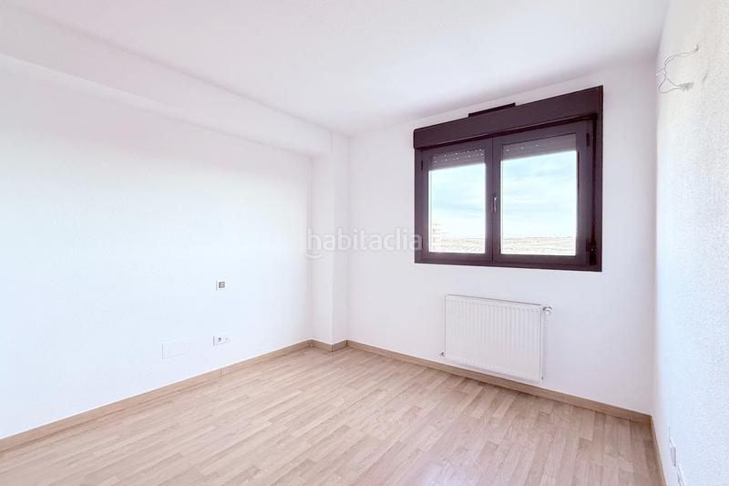 Foto f5f3edf3-aaf1-4388-a658-e31395e382f5. Rent flat with heating parking pool in Sur - PAU 4 Móstoles