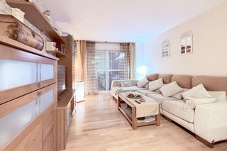 Pis en Urbanizacin El Mediterrneo. Grandes sueos, grandes proyectos, gran casa para cumplirlos