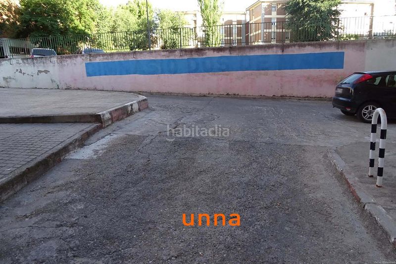 Foto 2f27e6b2-08f0-4e73-9fd8-e068075274dd. Aparcament cotxe a Centro Móstoles