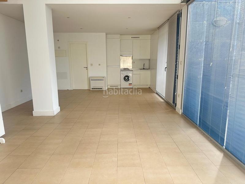 Foto baa554ac-c6b9-44f2-b626-22ad3dc5efce. Dúplex amb calefacció aparcament a Cuatro Vientos Madrid