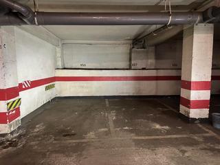 Miete Autoparkplatz  De embajadores