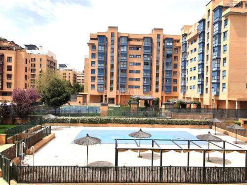Foto 843508c9-bfd5-47d8-bc7d-81147bc39fc9. Location appartement avec chauffage parking piscine dans Madrid